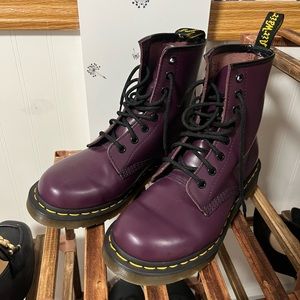 Doc Marten classic 8 eye boots